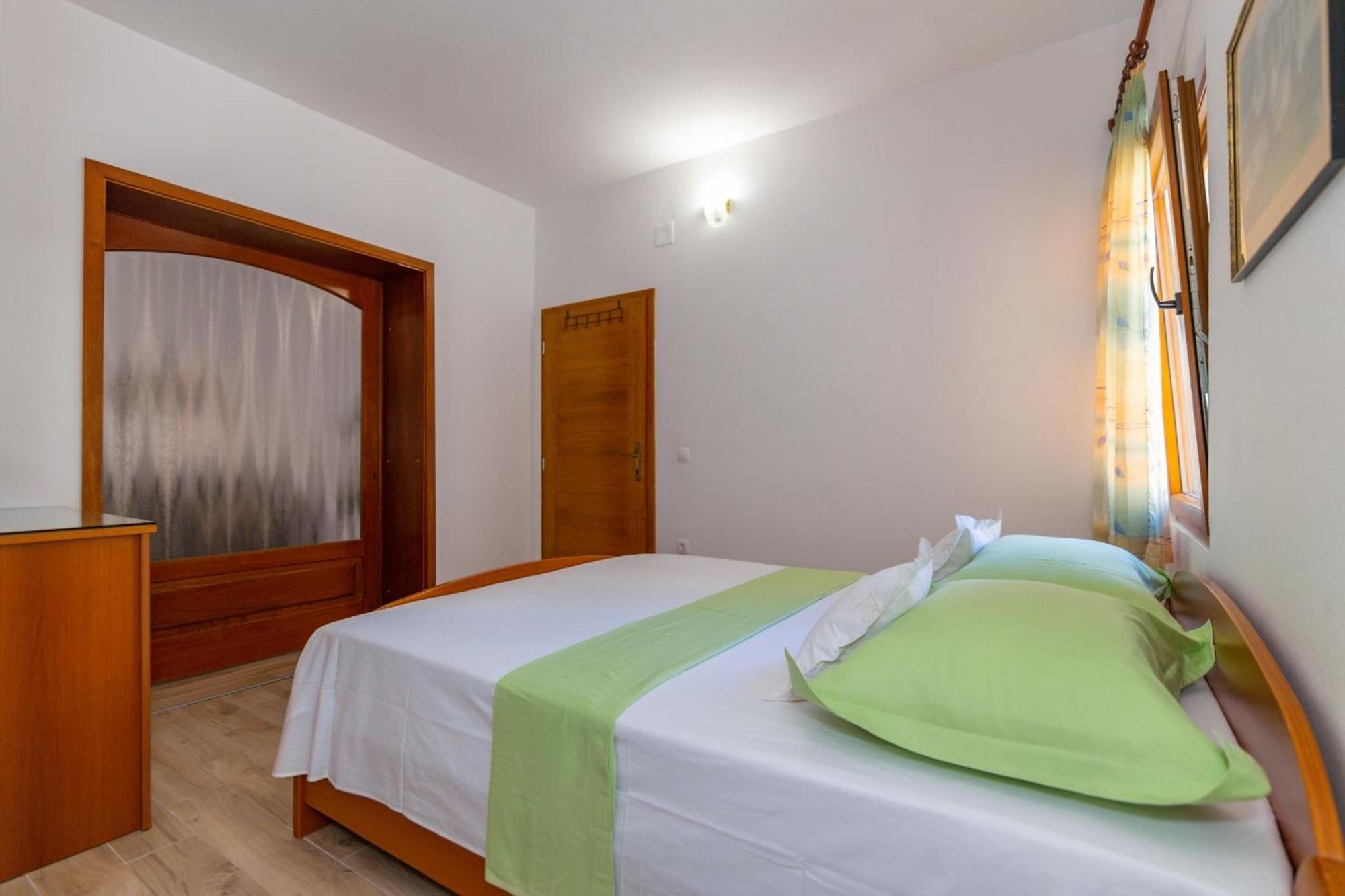 City Center Ana Apartments Makarska Exteriör bild